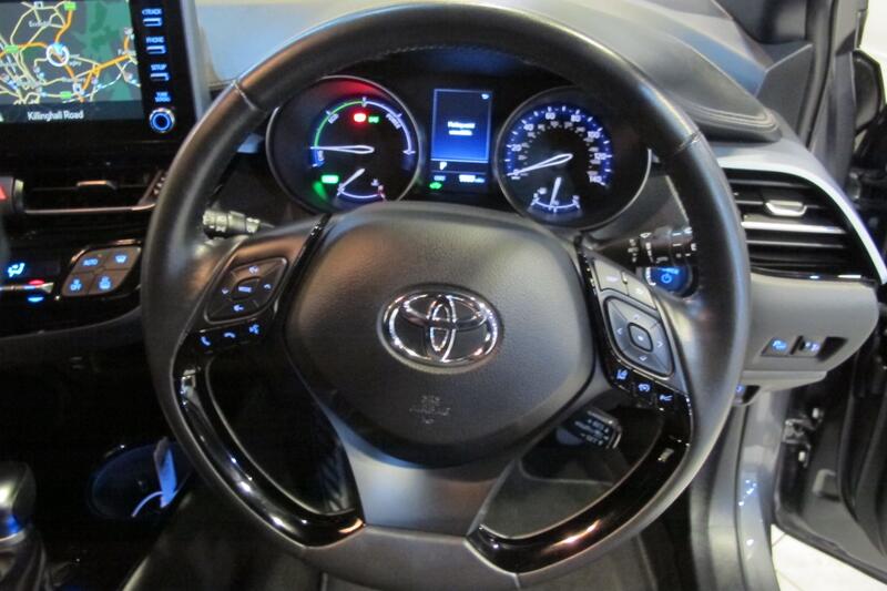 TOYOTA C-HR