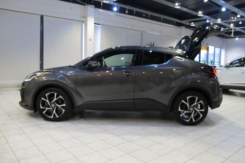 TOYOTA C-HR