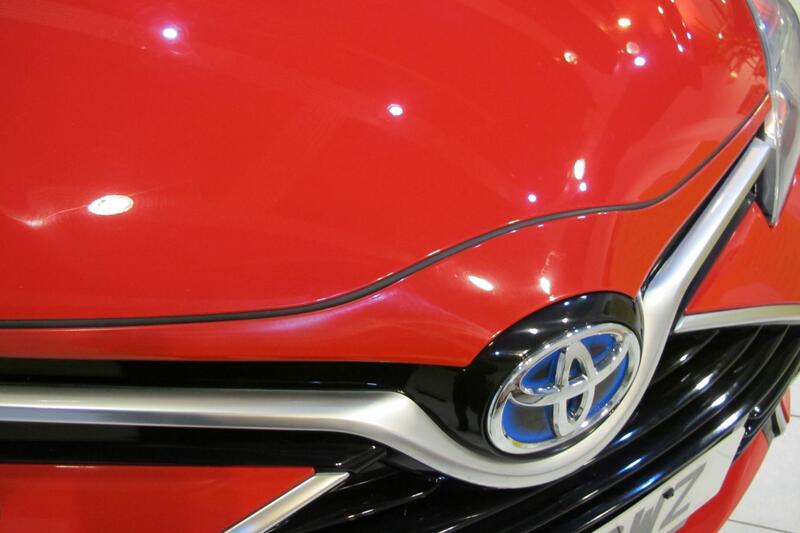 TOYOTA YARIS