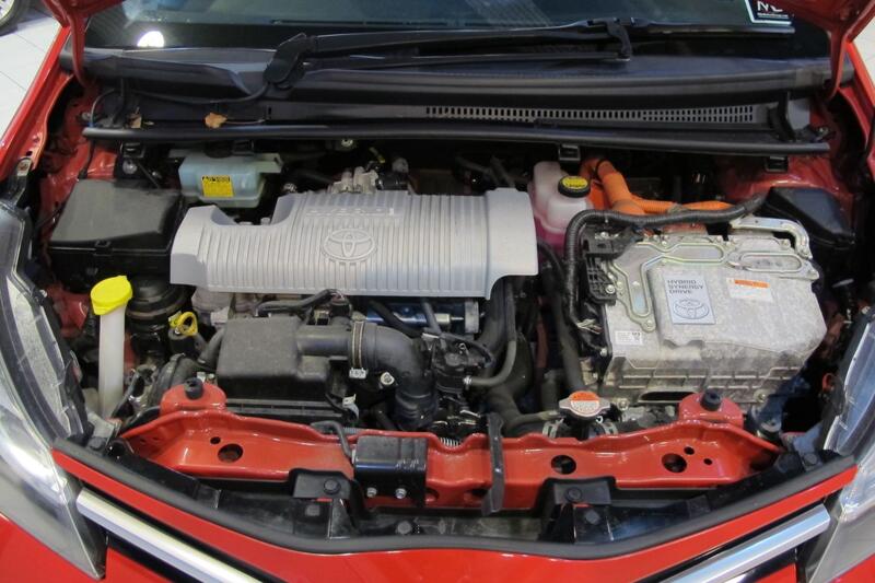 TOYOTA YARIS