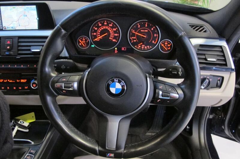 BMW 3 SERIES