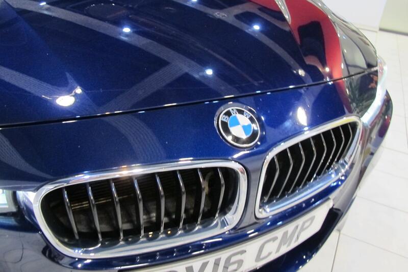 BMW 3 SERIES