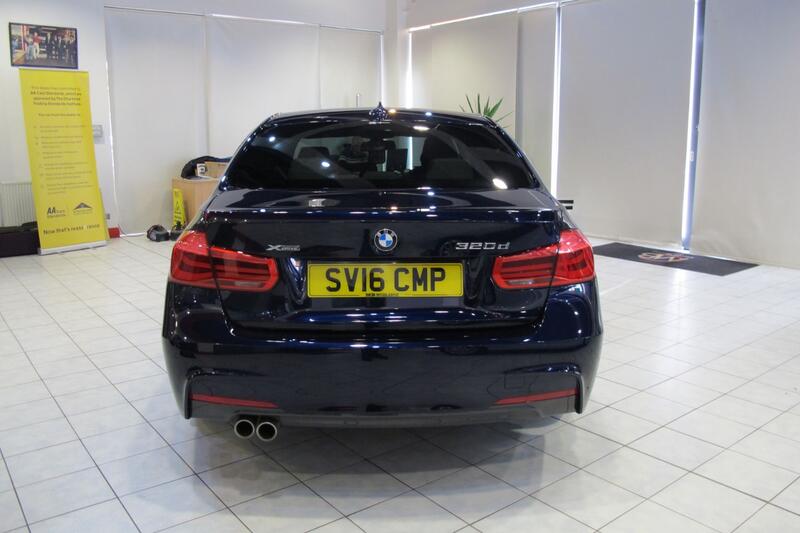 BMW 3 SERIES