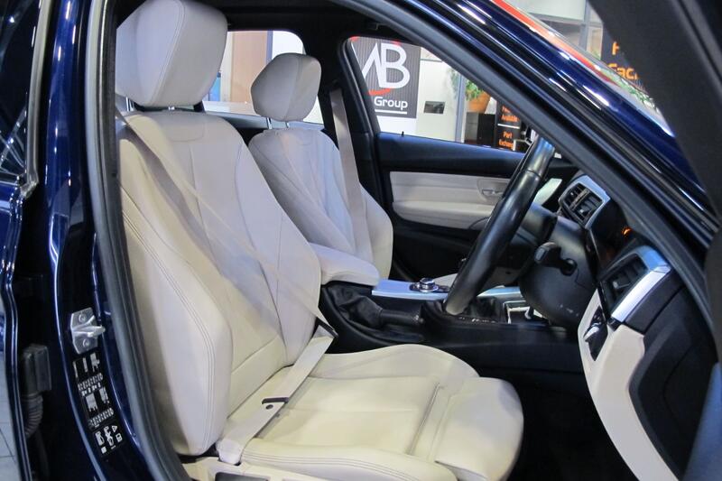 BMW 3 SERIES
