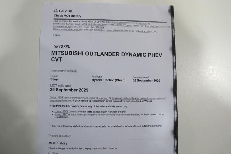 MITSUBISHI OUTLANDER