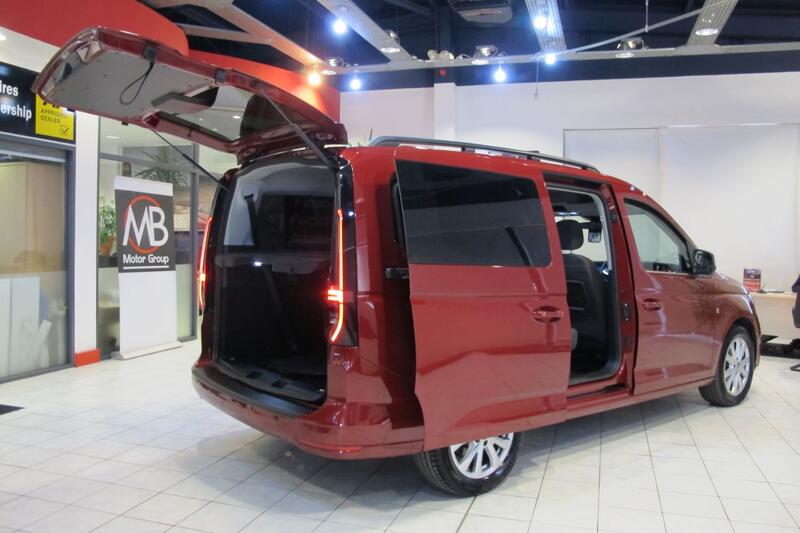 VOLKSWAGEN CADDY MAXI LIFE