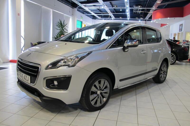 PEUGEOT 3008