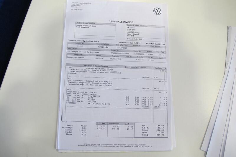 VOLKSWAGEN PASSAT