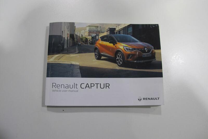 RENAULT CAPTUR