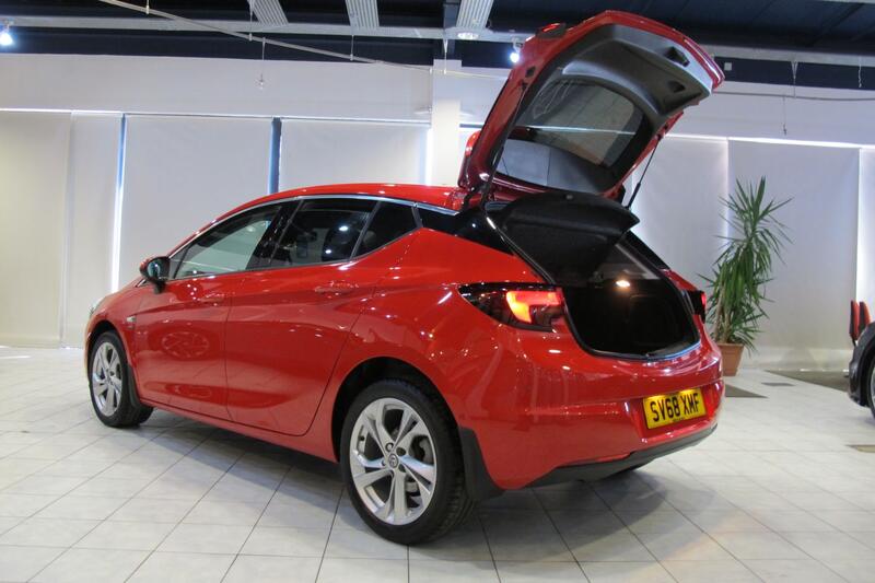 VAUXHALL ASTRA