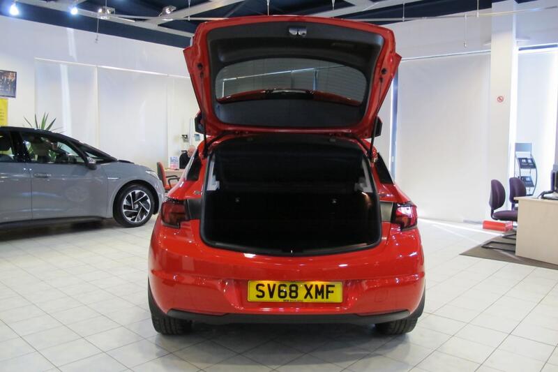 VAUXHALL ASTRA