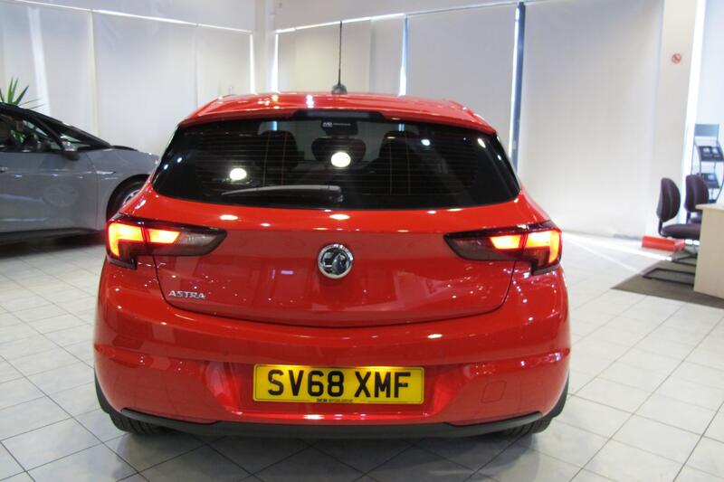 VAUXHALL ASTRA