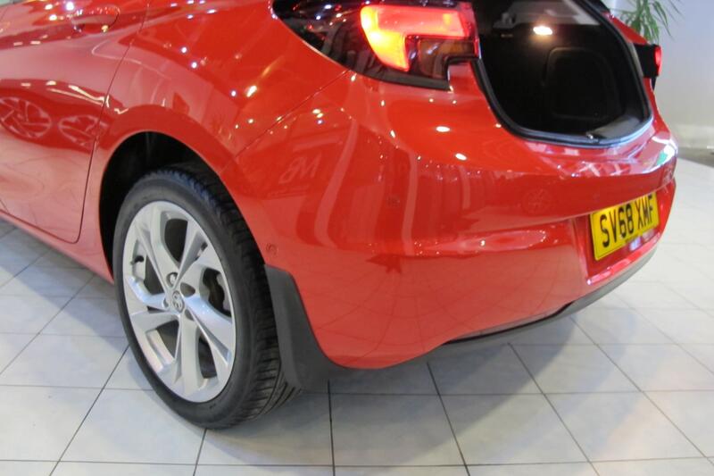 VAUXHALL ASTRA