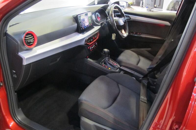 SEAT IBIZA