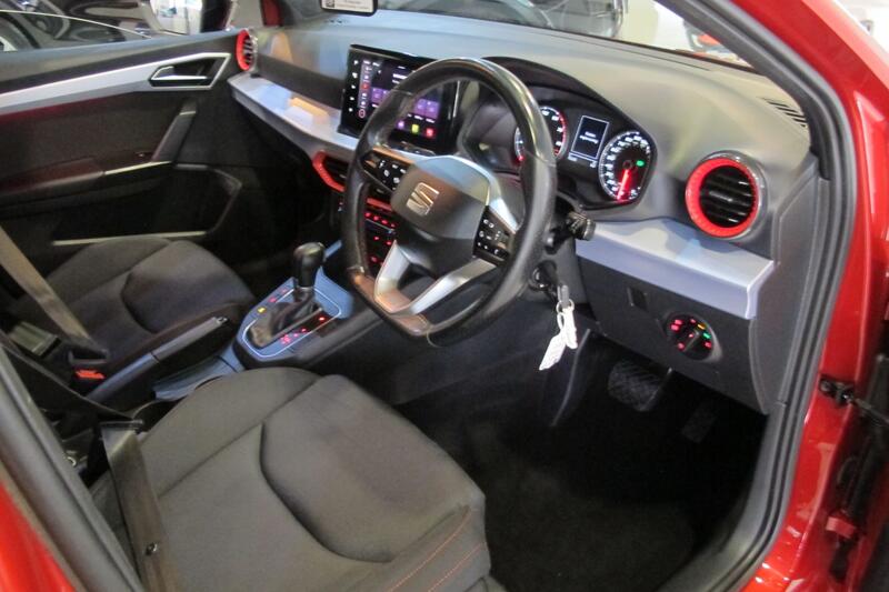 SEAT IBIZA
