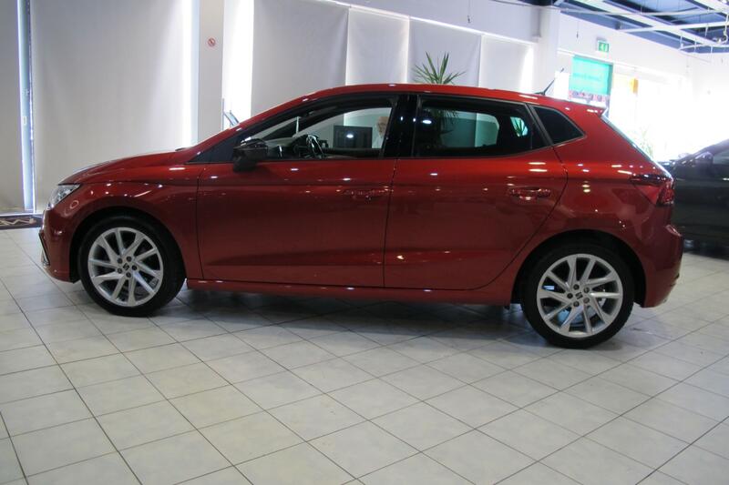 SEAT IBIZA