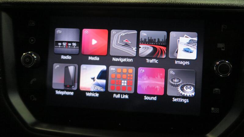 SEAT ARONA
