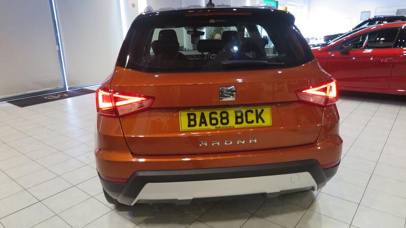 SEAT ARONA