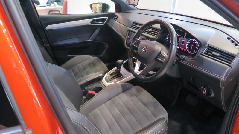 SEAT ARONA