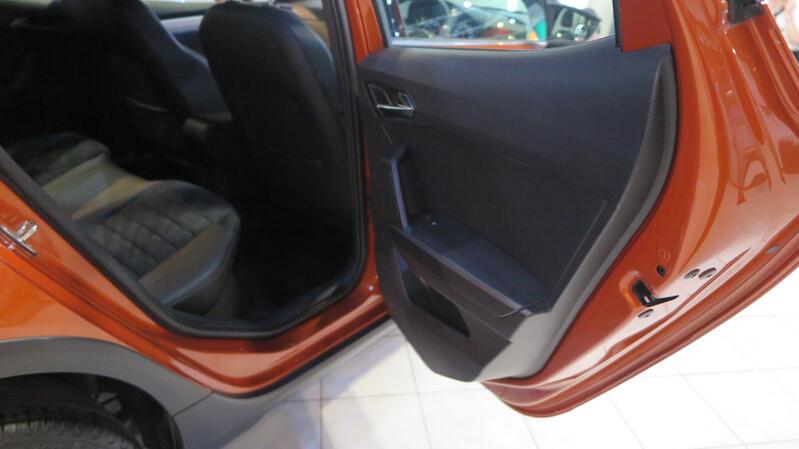 SEAT ARONA