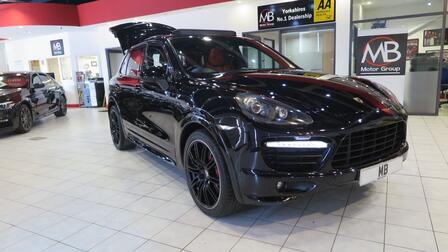 PORSCHE