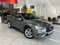 INFINITI Q30
