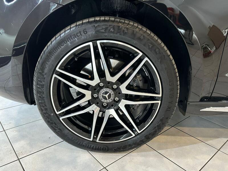 MERCEDES-BENZ V CLASS
