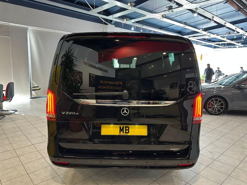 MERCEDES-BENZ V CLASS
