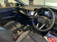 AUDI 80