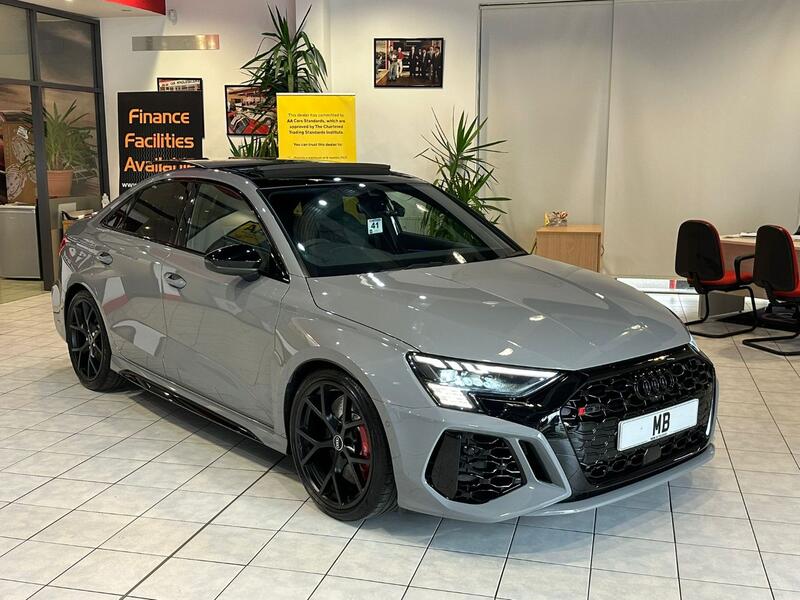 AUDI 80