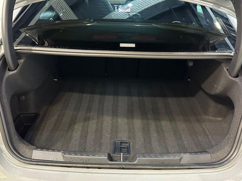 AUDI 80